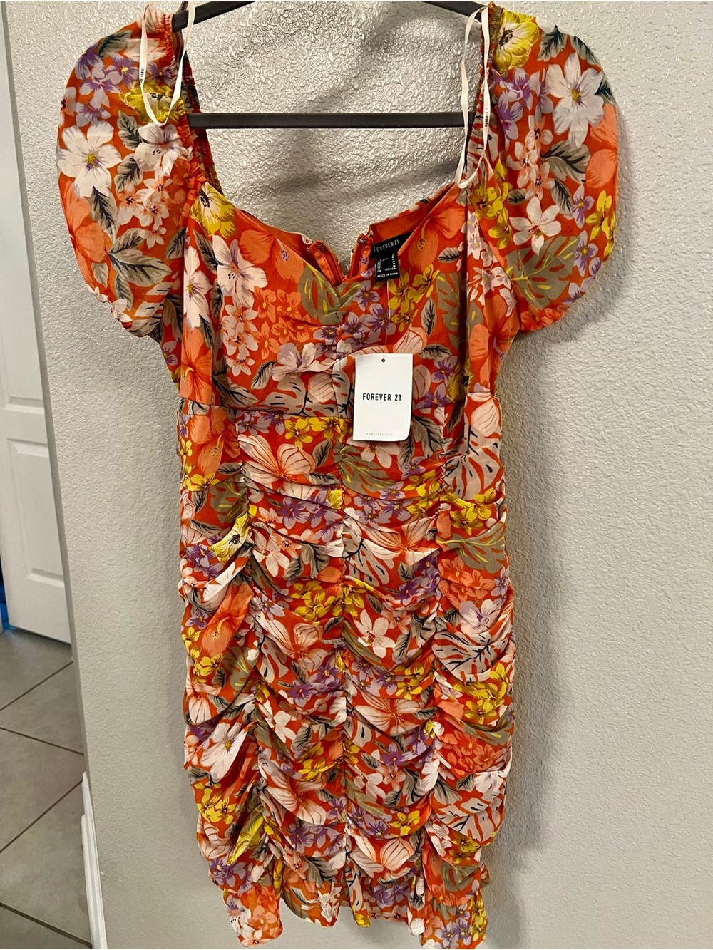 Forever 21 Orange Floral Puff-Sleeve Ruched Dress